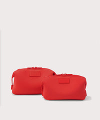 Hunter Toiletry Bag in Cherry, Large